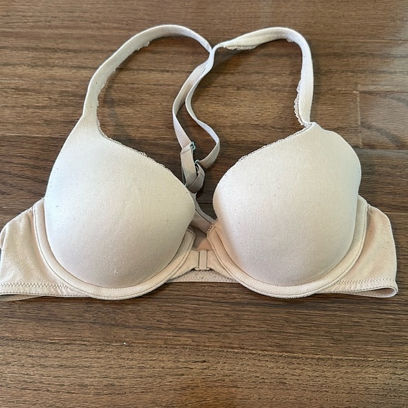 Front close body by Victoria - Picture 1 of 1